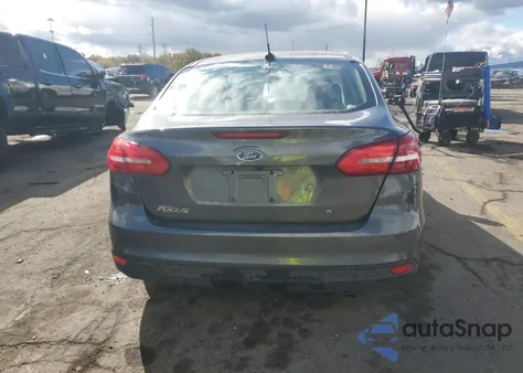 2018 Ford Focus Sel z USA, uszkodzony, nr VIN 1FADP3H23JL203622